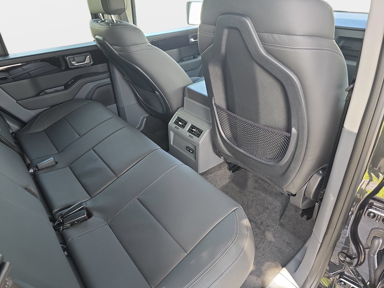 New 2026 INEOS Grenadier Station Wagon AWD/4WD image 10
