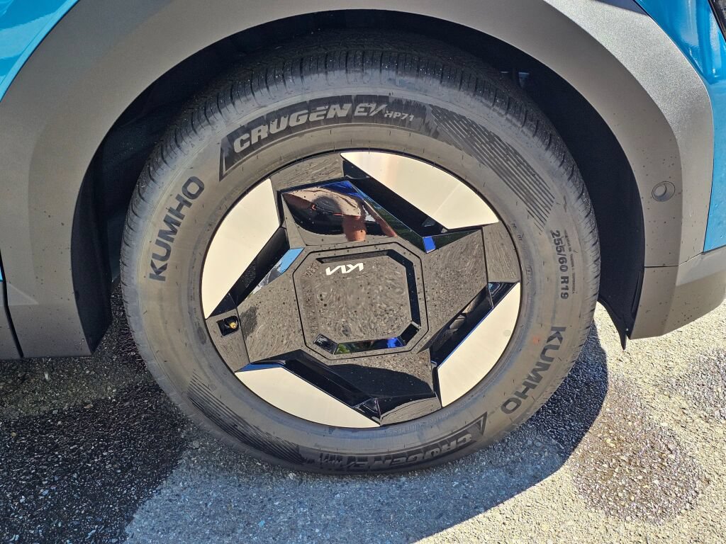 New 2026 Kia EV9 Wind AWD/4WD image 33