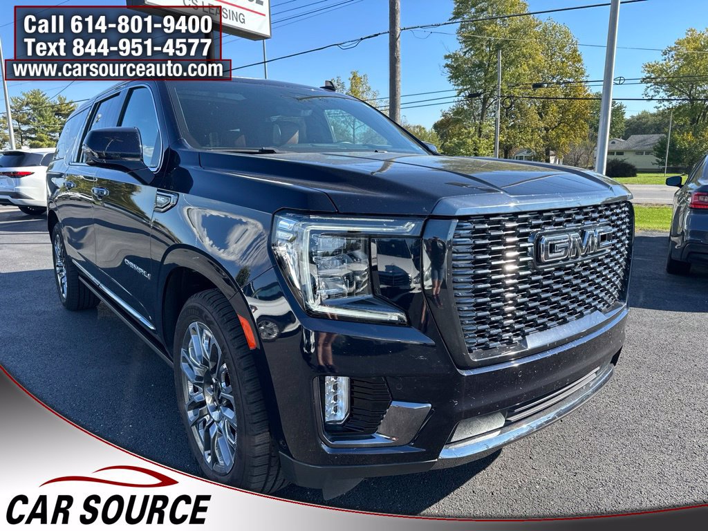 Used 2023 GMC Yukon XL Denali Ultimate AWD/4WD image 11