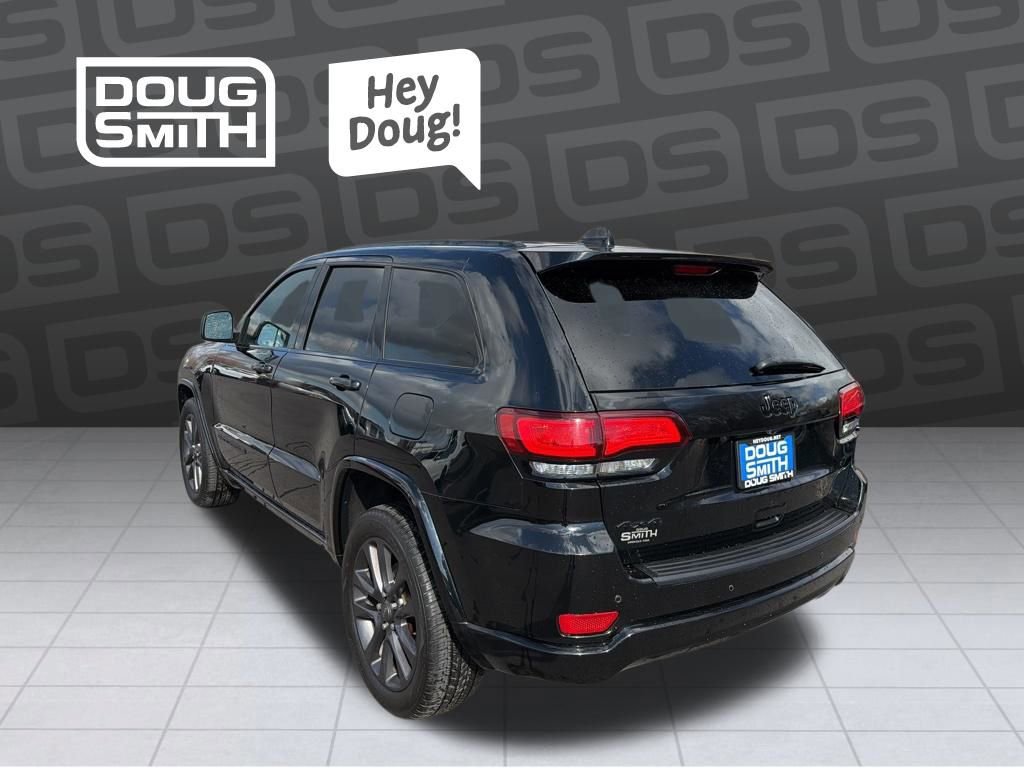 Used 2021 Jeep Grand Cherokee Laredo X image 3