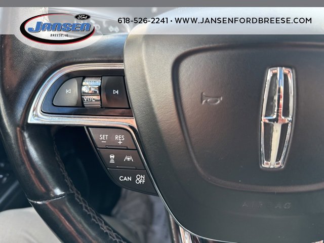 Used 2022 Lincoln Nautilus Reserve image 16