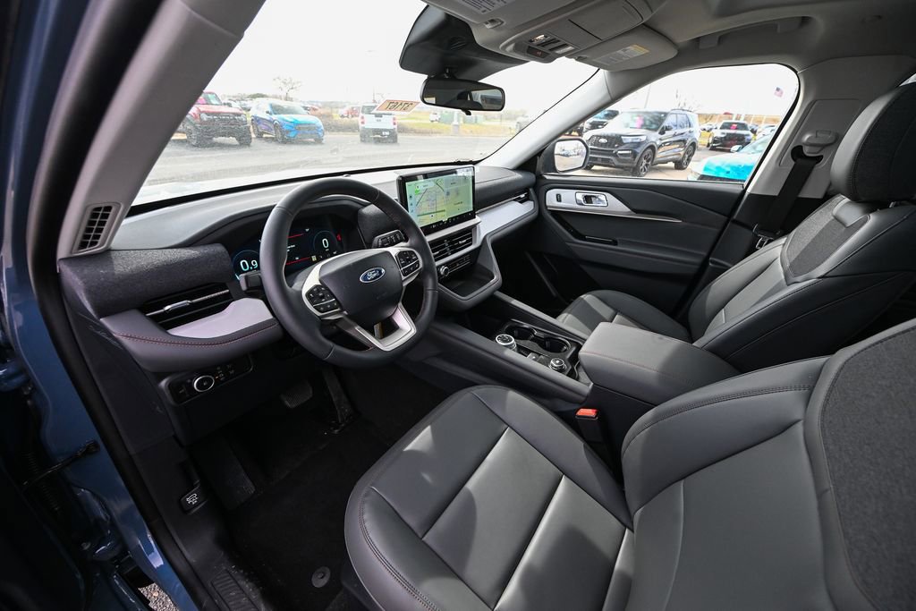 New 2026 Ford Explorer Active w/ Active Comfort Package image 16