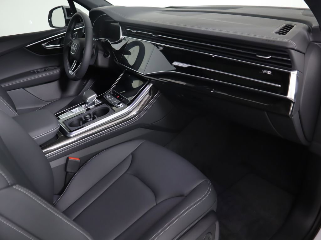 New 2025 Audi Q7 3.0T Premium Plus image 18