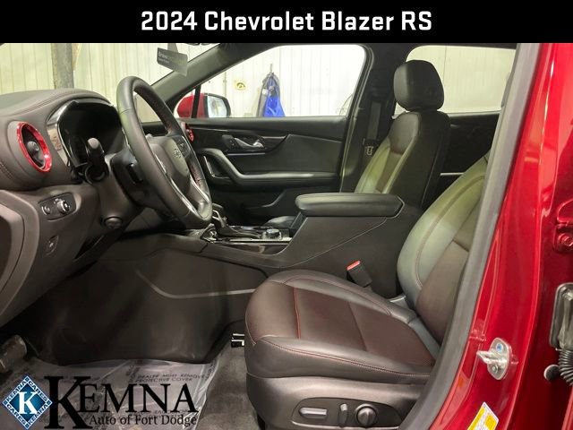 Used 2024 Chevrolet Blazer RS w/ Enhanced Convenience Package image 11