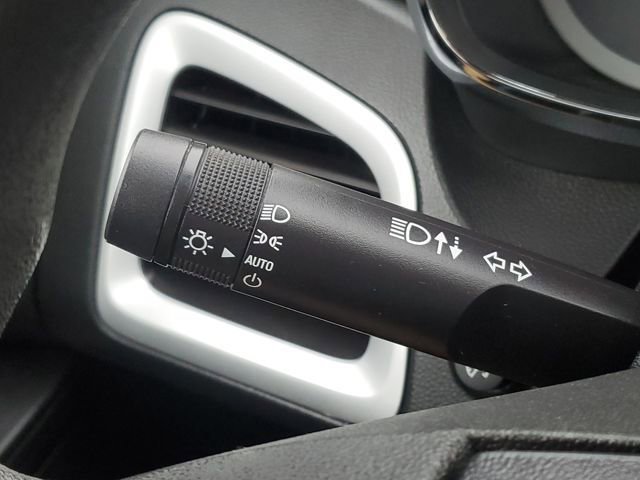 Used 2017 GMC Terrain SLE image 14