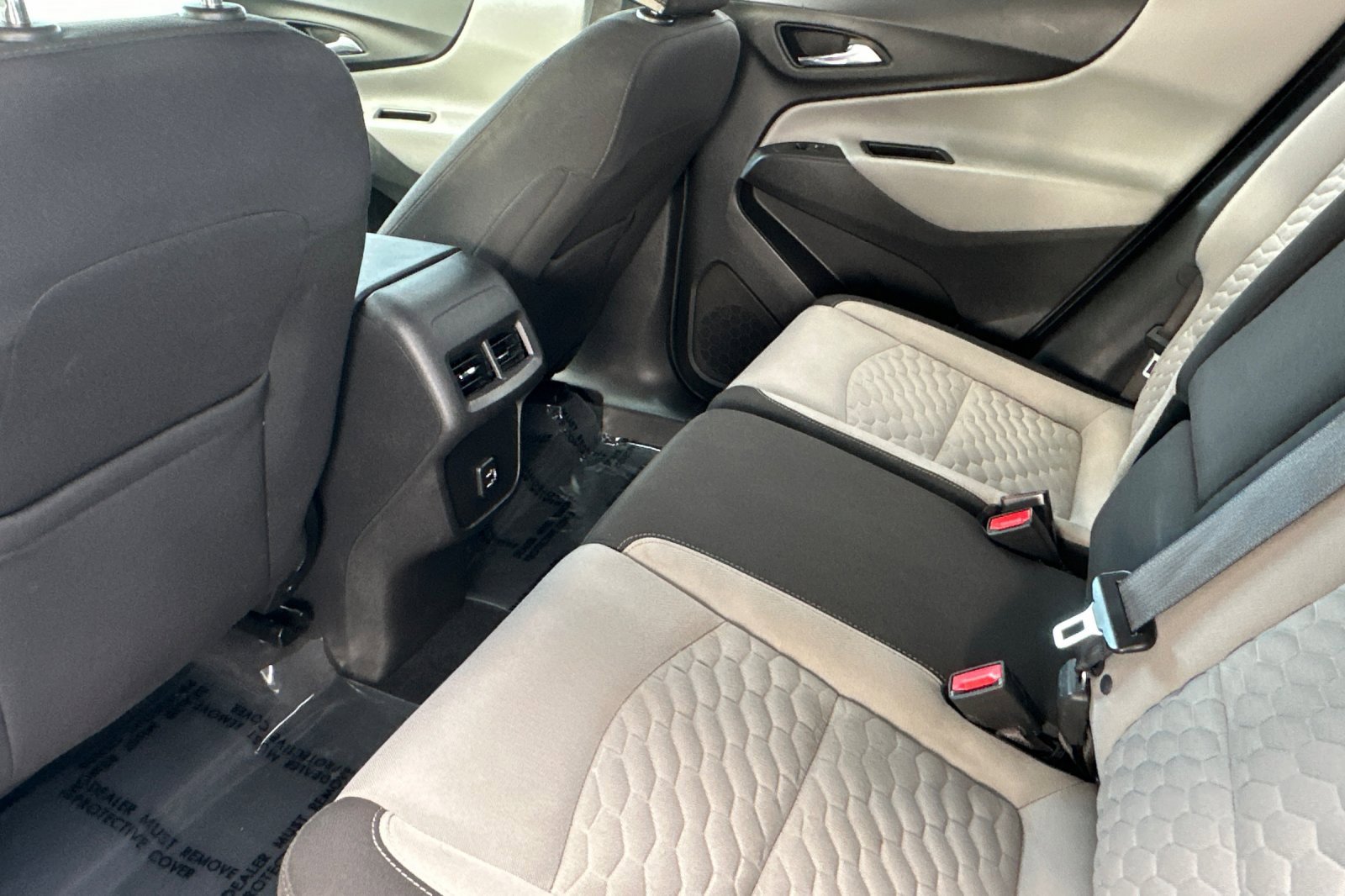 Used 2021 Chevrolet Equinox LS w/ LS Convenience Package image 12