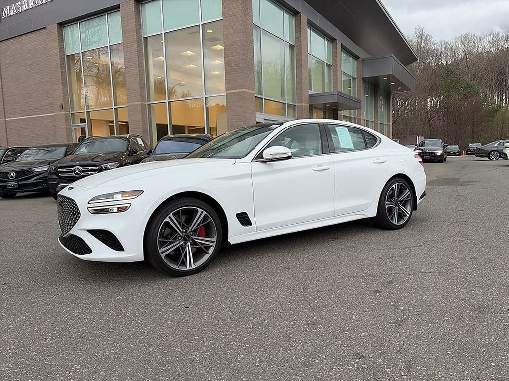 Used 2025 Genesis G70 3.3T Advanced image 11