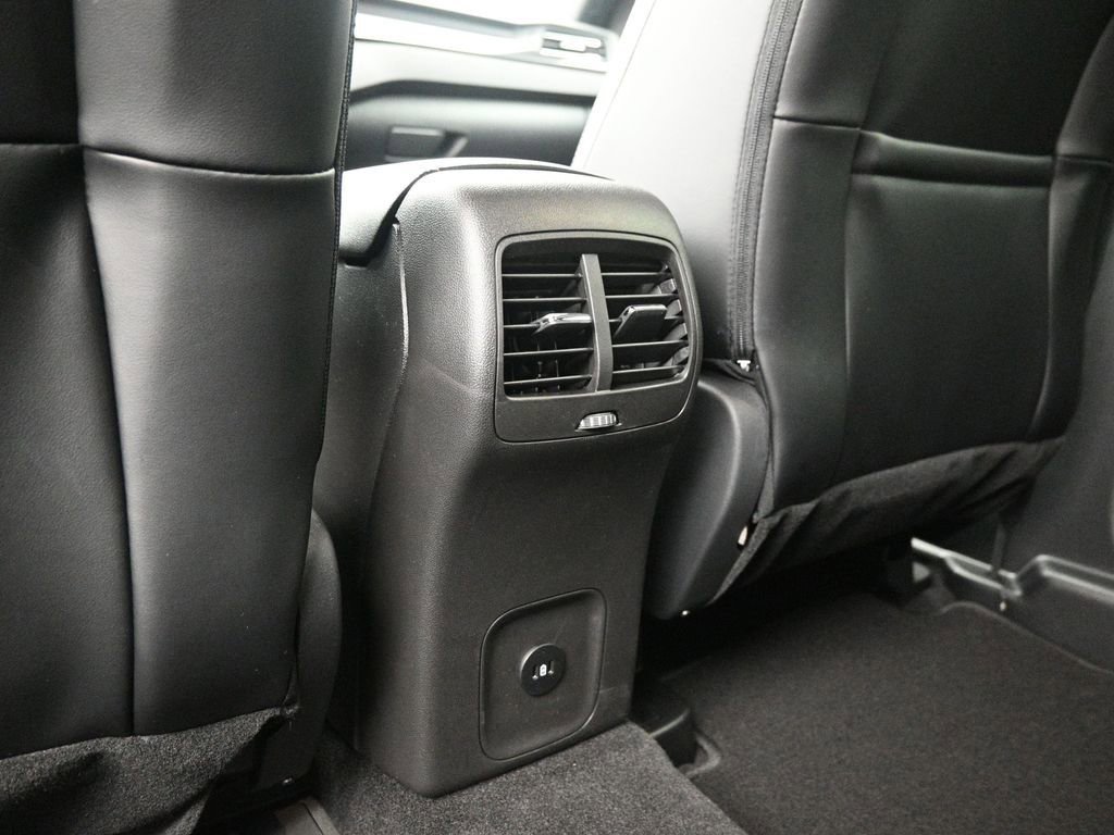 New 2025 Ford Escape ST-Line w/ Equipment Group 301A image 20