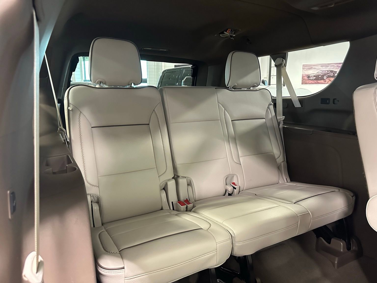 Used 2025 GMC Yukon XL Denali w/ Denali Reserve Package image 40