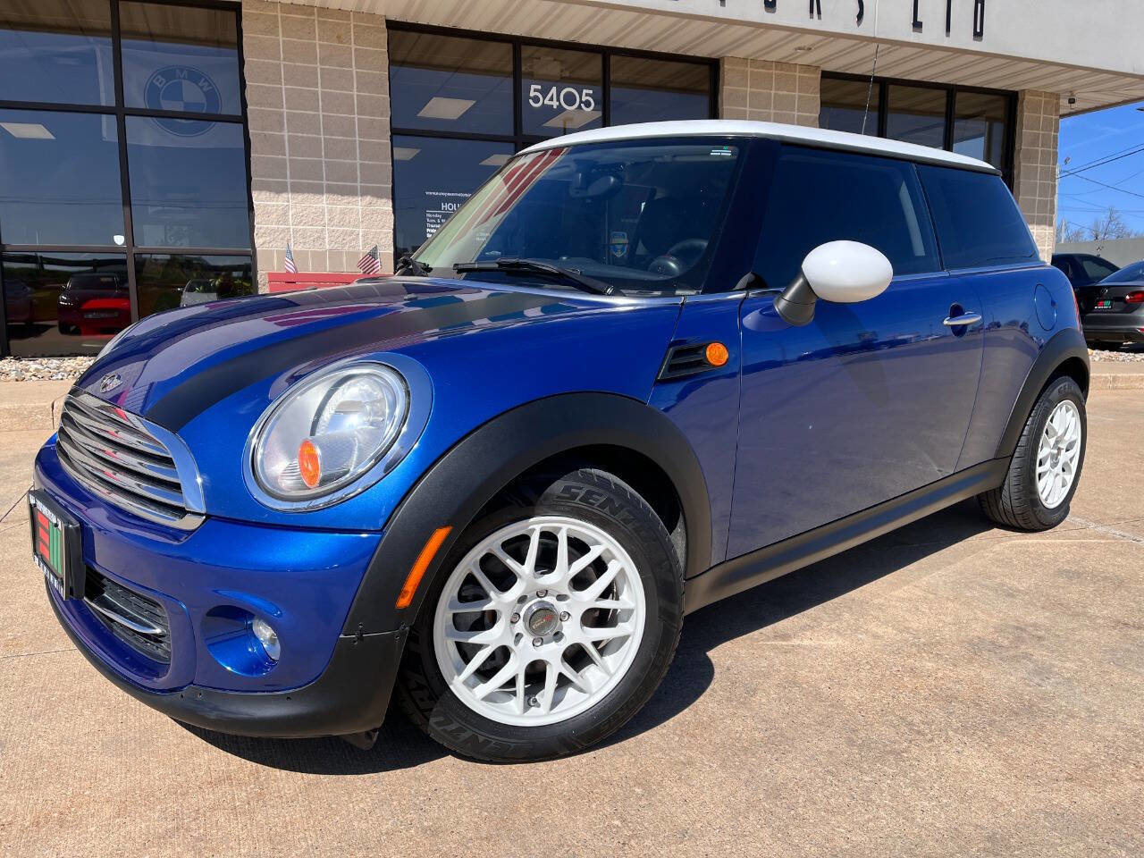 Used 2013 MINI Cooper Hardtop image 2