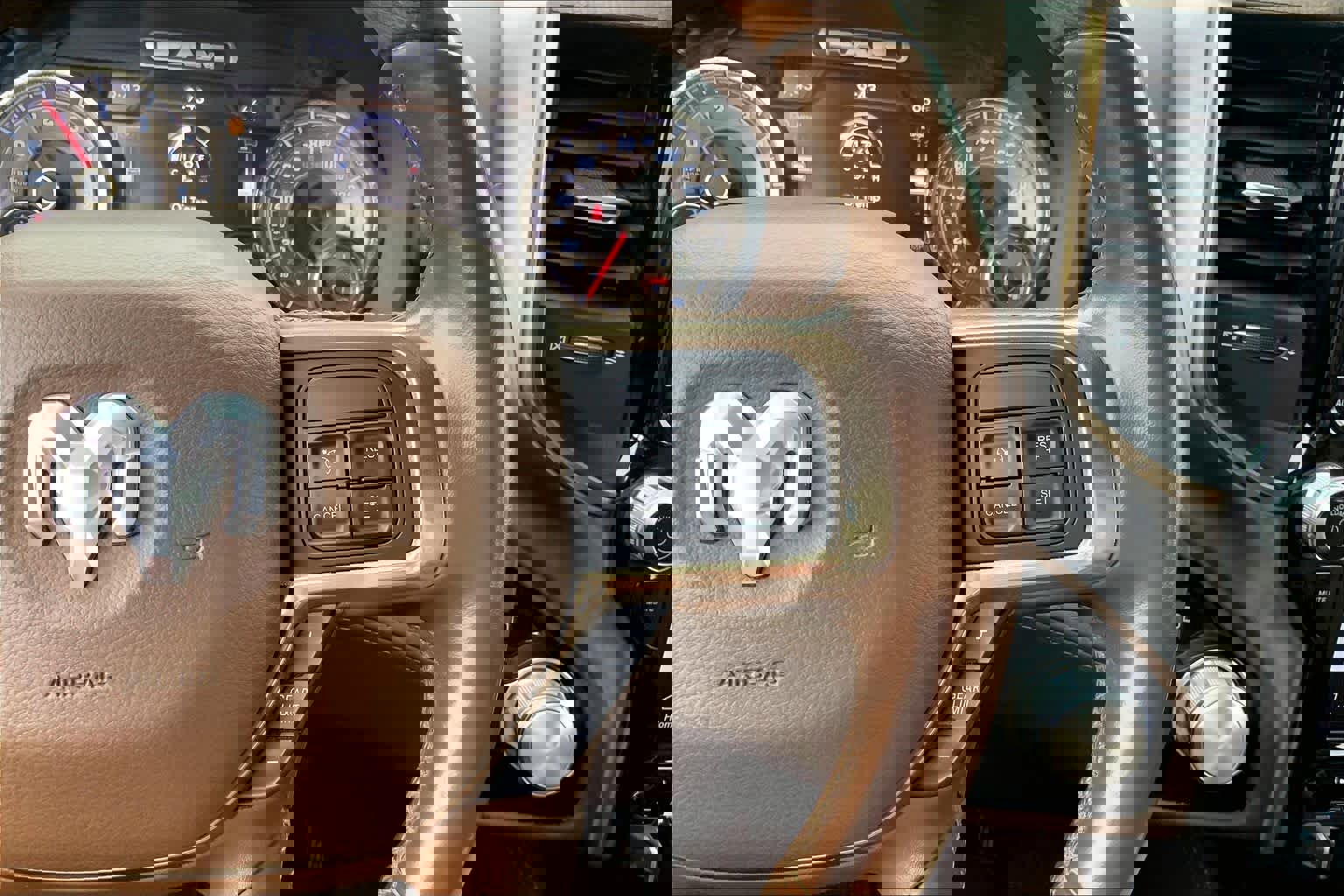 Used 2022 RAM 2500 Limited image 24