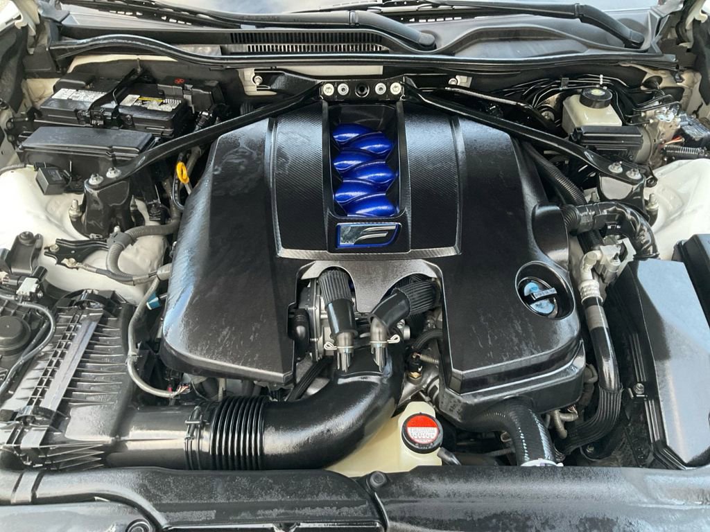 Used 2015 Lexus RC F image 31