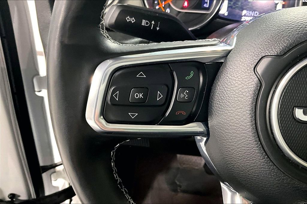 Used 2022 Jeep Wrangler Unlimited Sahara w/ Cold Weather Group image 23