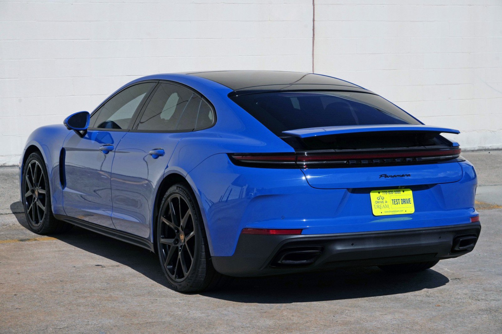 Used 2025 Porsche Panamera w/ Premium Package RWD image 52