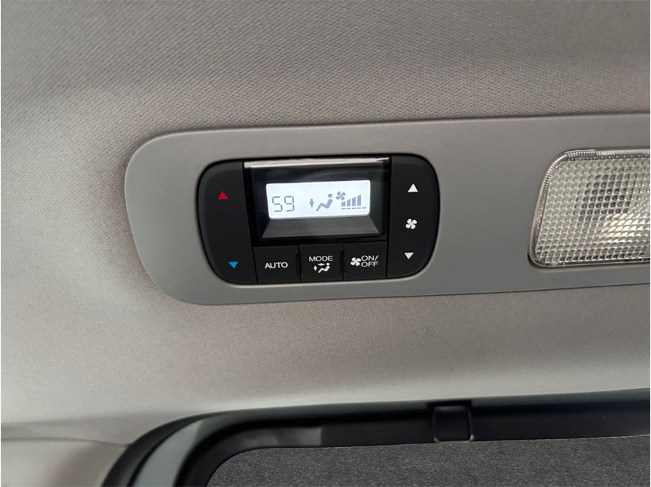 Used 2023 Honda Odyssey EX-L image 34