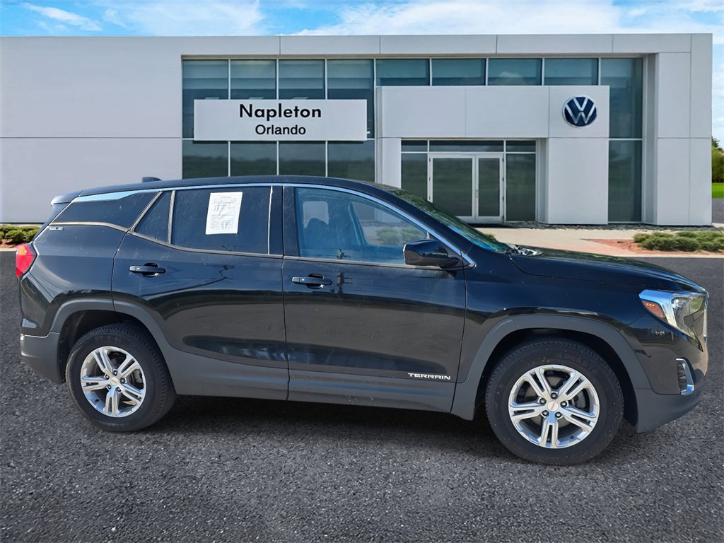 Used 2020 GMC Terrain SLE image 36