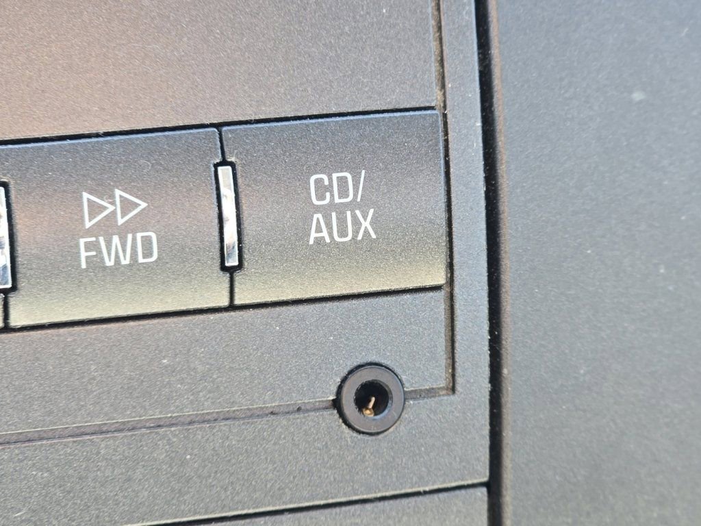 Used 2007 Buick Lucerne CX FWD image 3