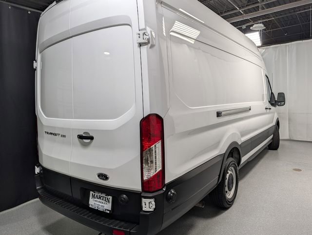 Used 2025 Ford Transit 250 148 High Roof Extended w/ Load Area Protection Package RWD image 3