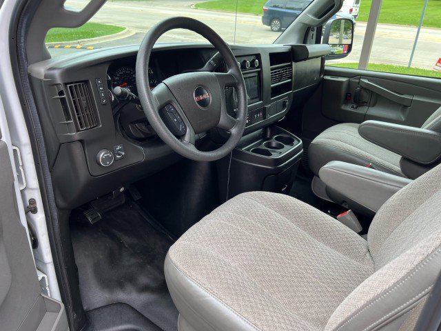 Used 2019 GMC Savana 2500 w/ Driver Convenience Package image 11