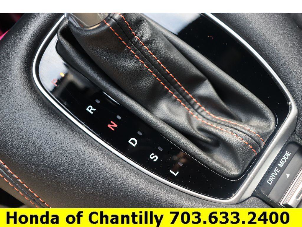 Used 2024 Honda HR-V Sport image 17