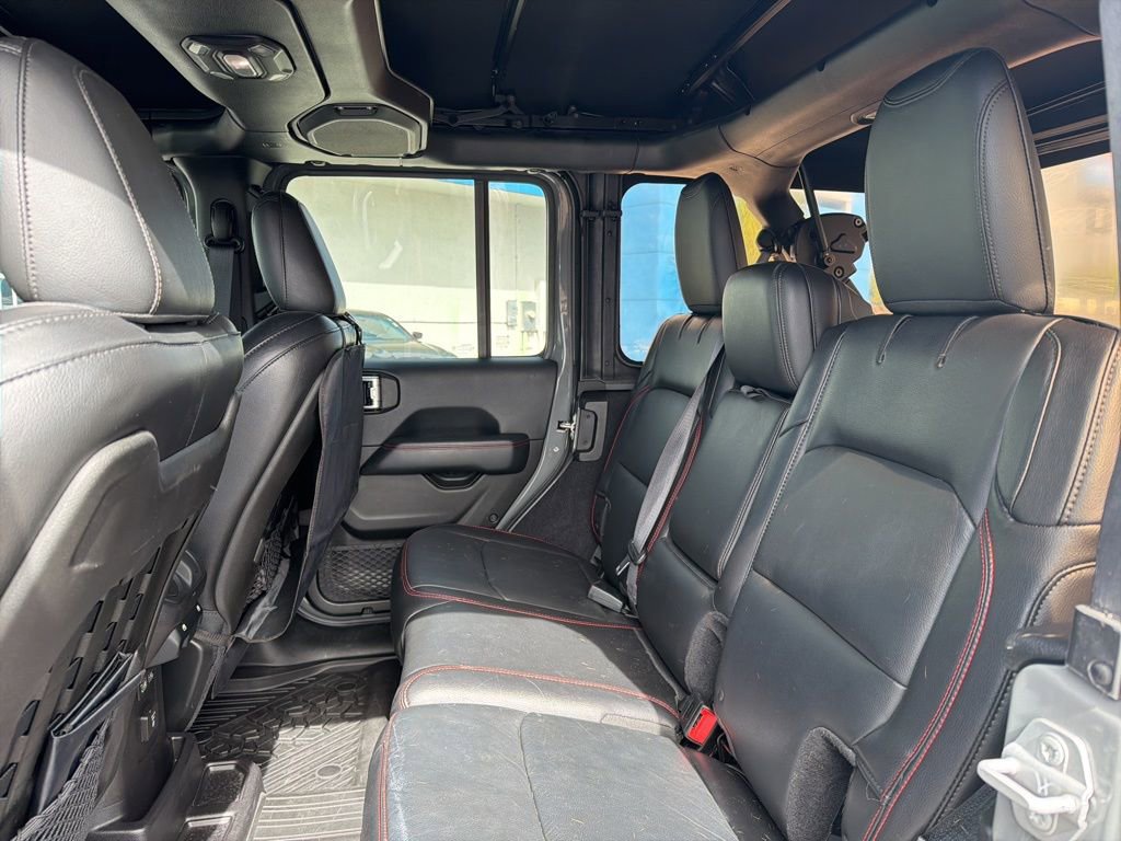 Used 2018 Jeep Wrangler Unlimited Rubicon image 9