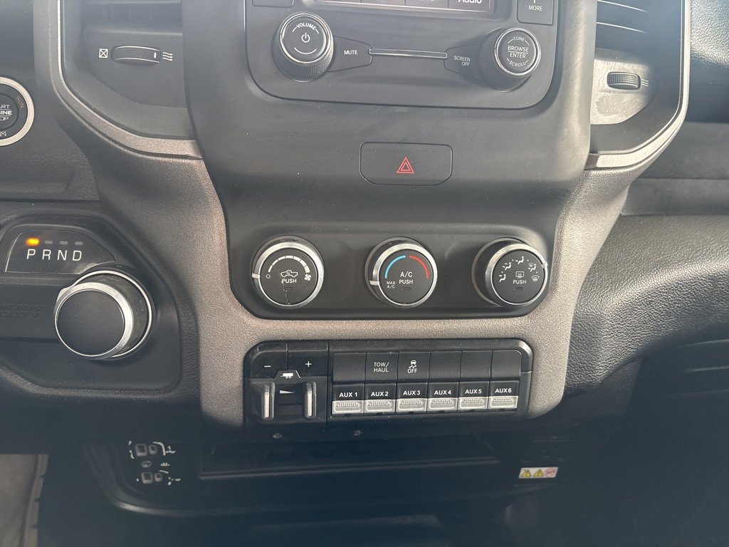 Used 2022 RAM 2500 Tradesman w/ Chrome Appearance Group image 18