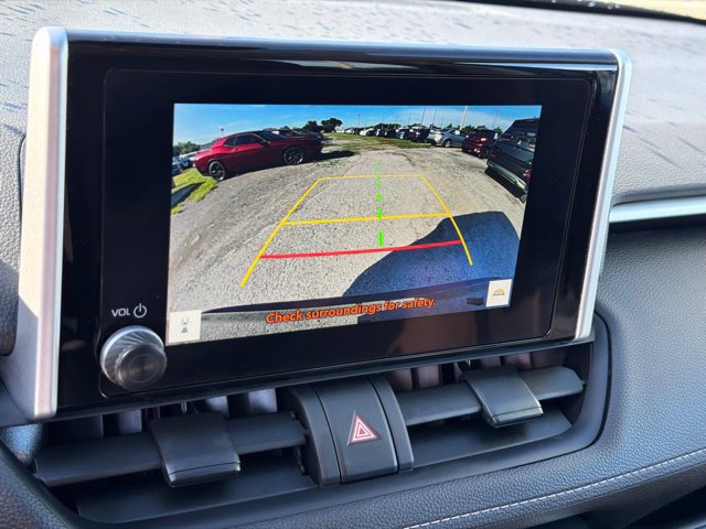 Used 2025 Toyota RAV4 XLE w/ Convenience Package FWD image 28