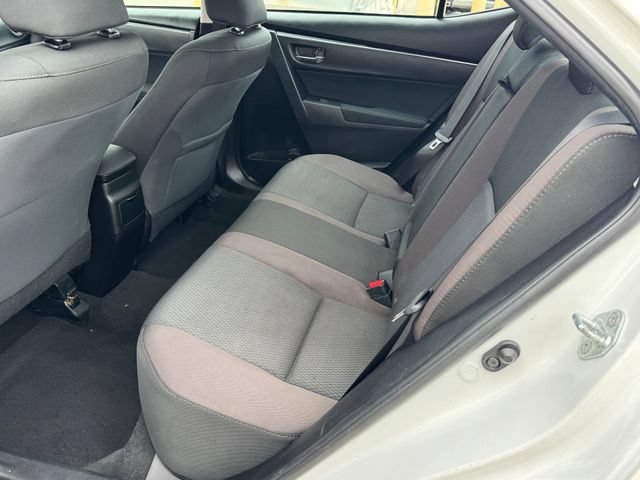 Used 2017 Toyota Corolla LE w/ Carpet Mat Package (TMS) FWD image 14