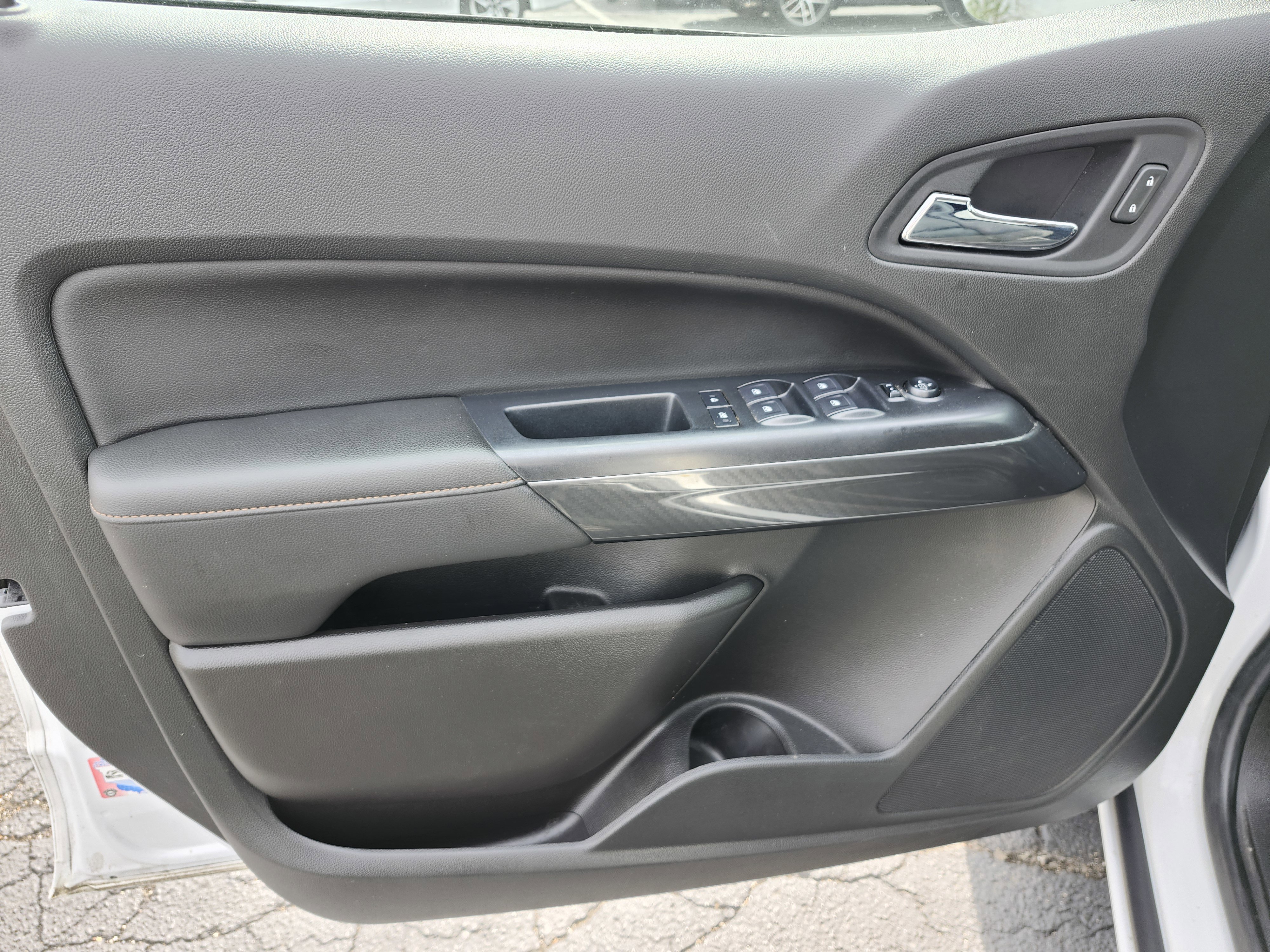 Used 2021 GMC Canyon AT4 w/ Driver Alert Package image 26