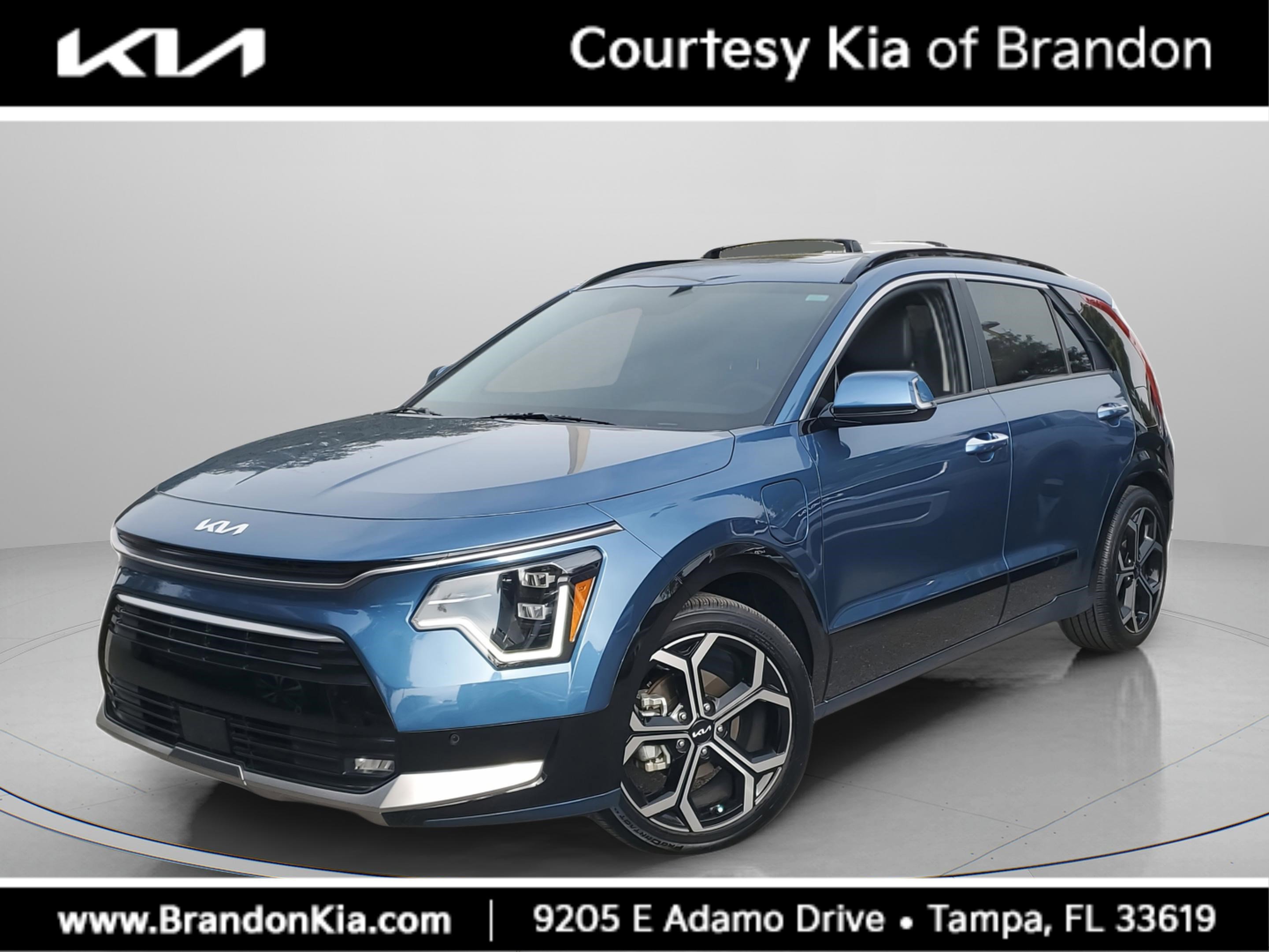 Certified 2024 Kia Niro SX Touring image 1