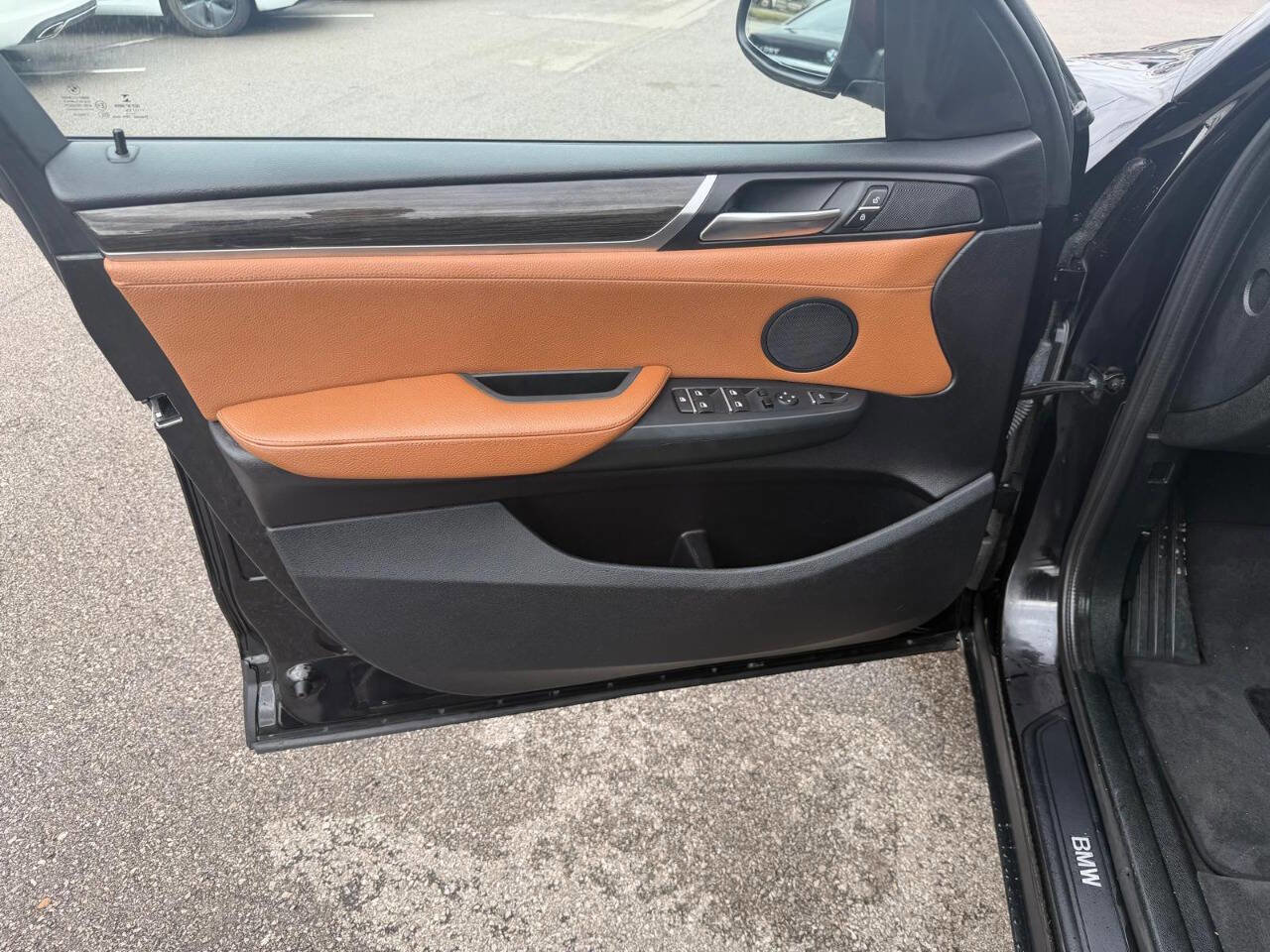 Used 2015 BMW X3 xDrive28i image 11