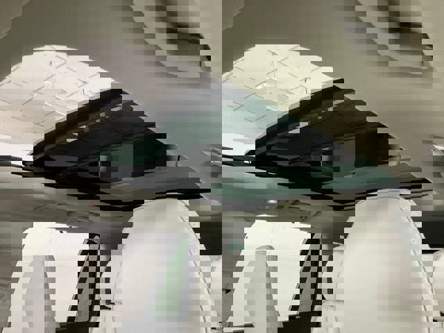 Certified 2024 Volvo XC90 T8 Ultimate w/ Protection Package Premier image 20