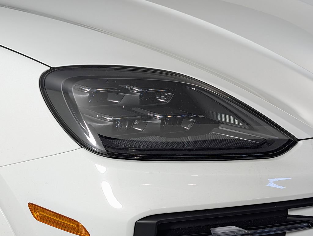 New 2026 Porsche Cayenne Coupe image 15