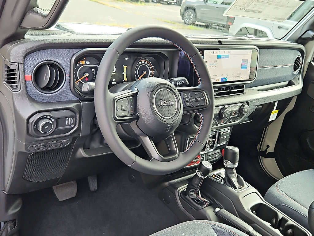 New 2026 Jeep Wrangler Unlimited Sport w/ Dual Top Group AWD/4WD image 18