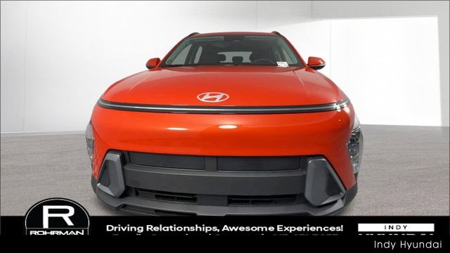 Certified 2025 Hyundai Kona SEL image 3