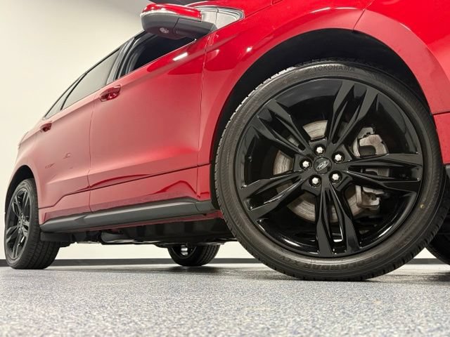 Certified 2023 Ford Edge ST AWD/4WD image 3