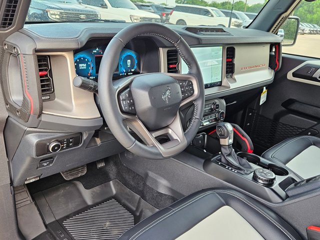 New 2026 Ford Bronco Outer Banks AWD/4WD image 3