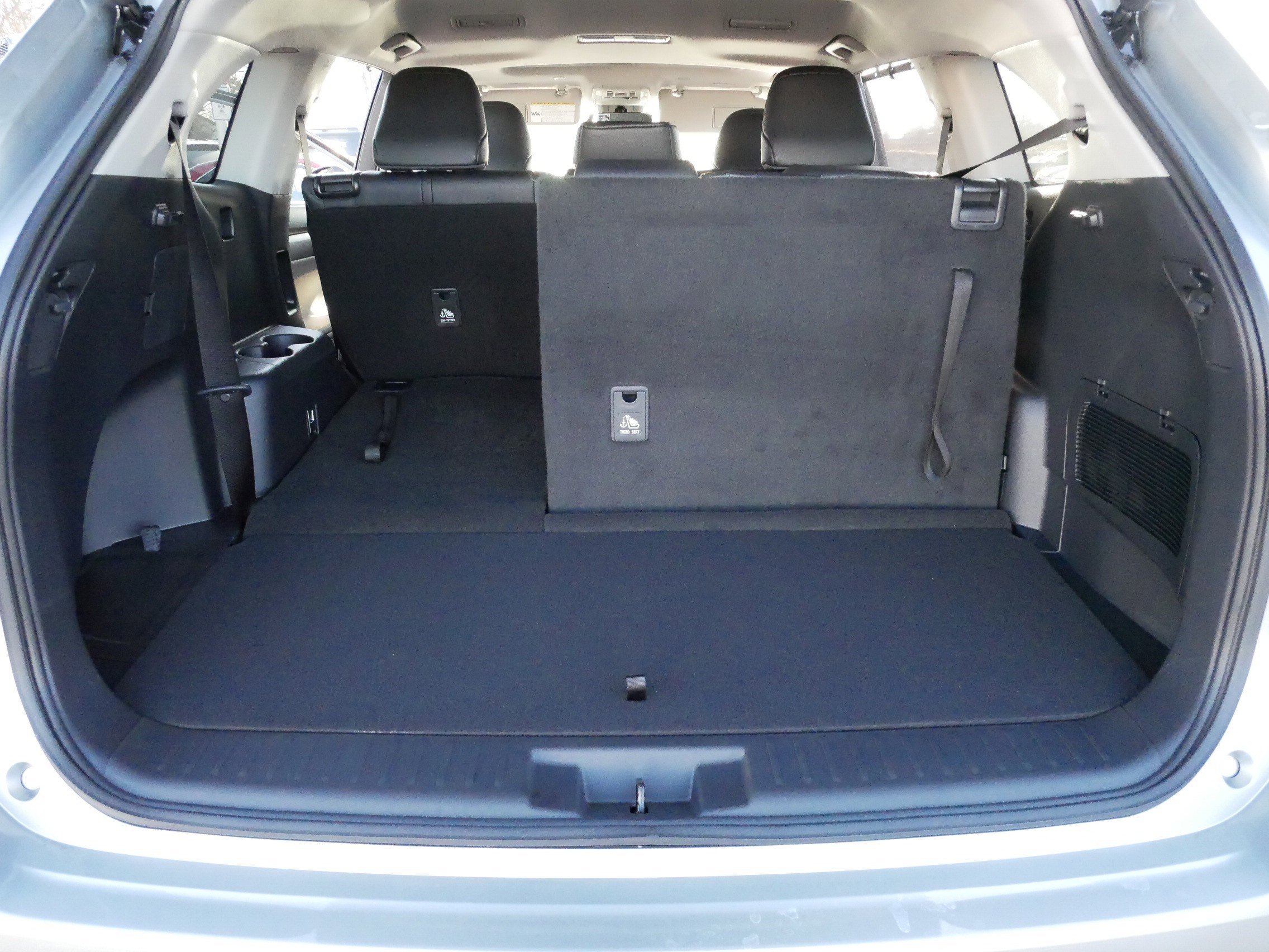 Certified 2025 Toyota Highlander XLE image 18