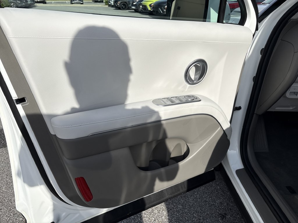 New 2027 Hyundai Palisade SEL w/ Tow & Go Package FWD image 16