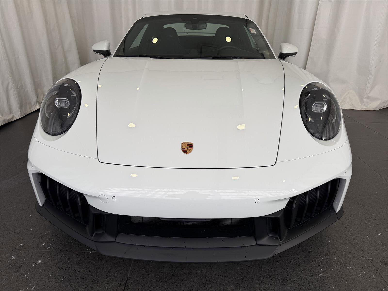 Certified 2025 Porsche 911 Carrera GTS image 6