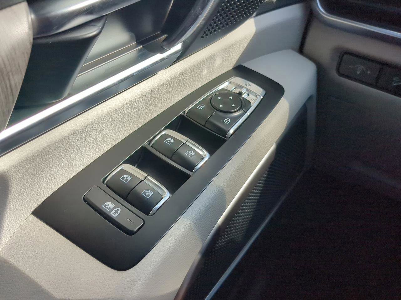 Certified 2025 Kia Telluride EX image 23