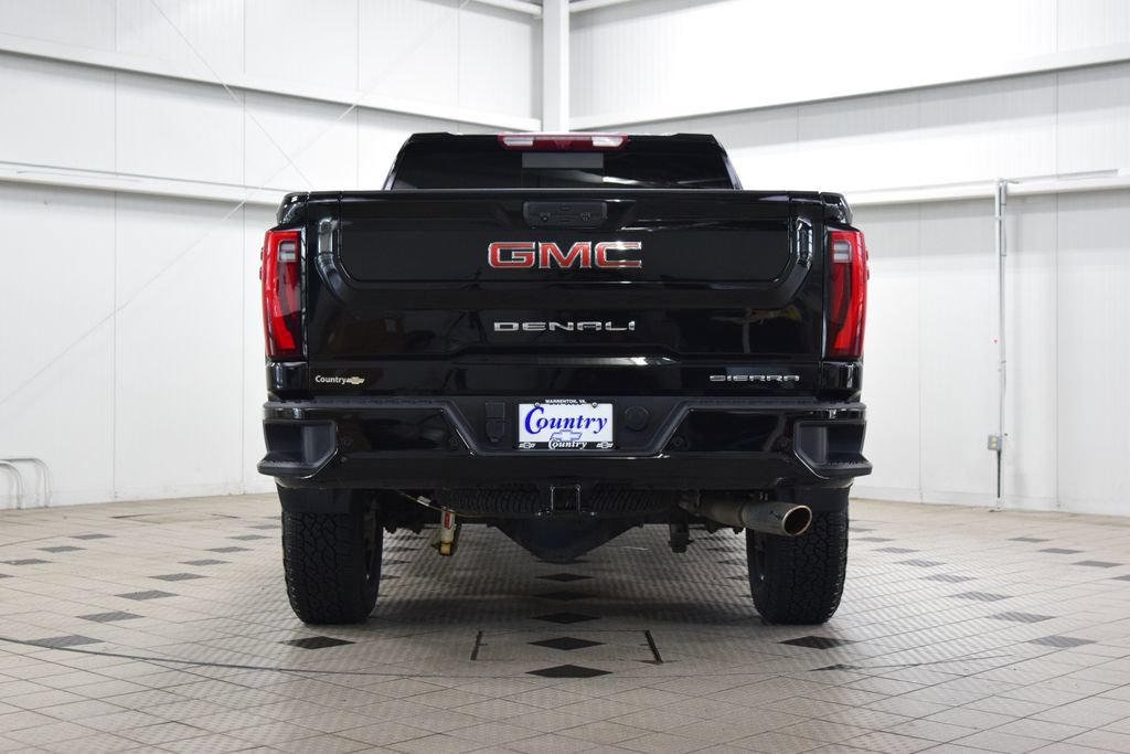 Used 2025 GMC Sierra 2500 Denali w/ Snow Plow Prep/Camper Package AWD/4WD image 7
