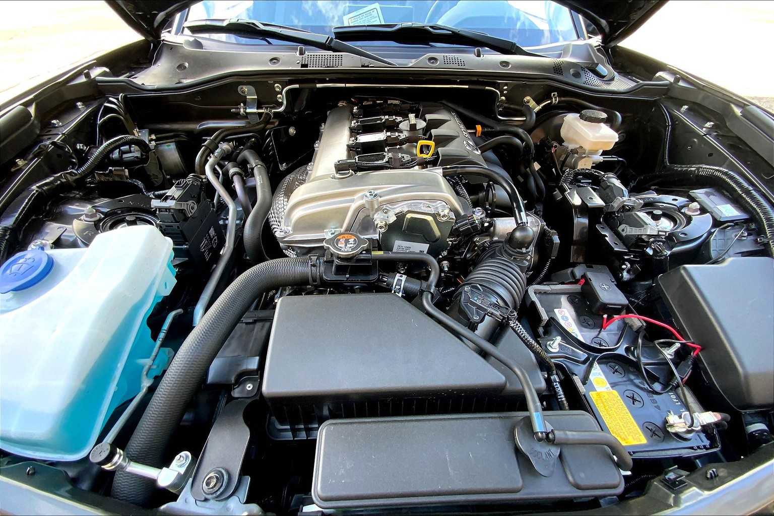 Used 2024 MAZDA MX-5 Miata Grand Touring w/ Weather Package RWD image 14