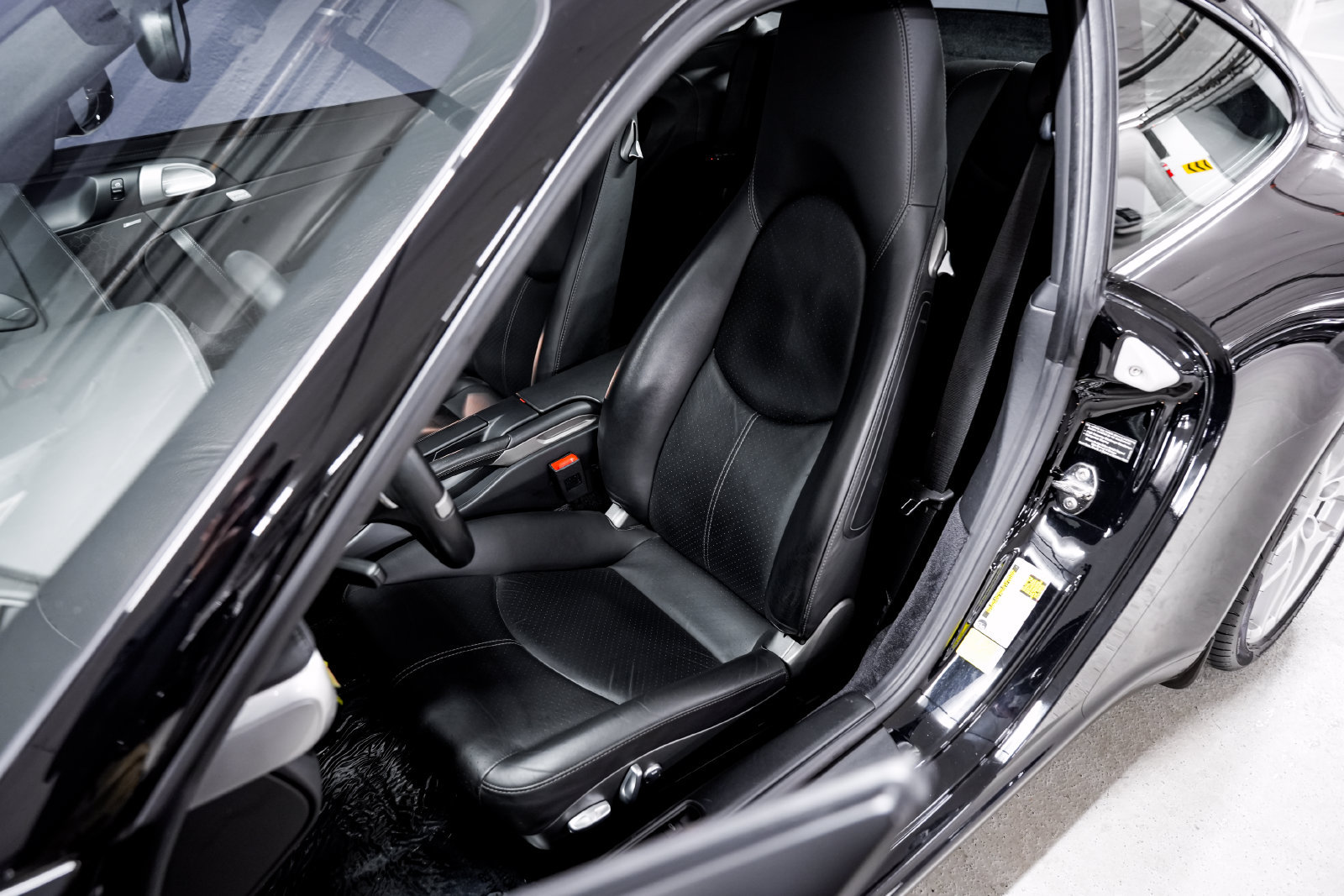 Used 2009 Porsche 911 Carrera S RWD image 19