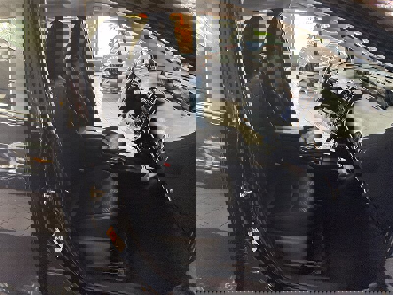 Used 2022 Toyota Prius LE image 23