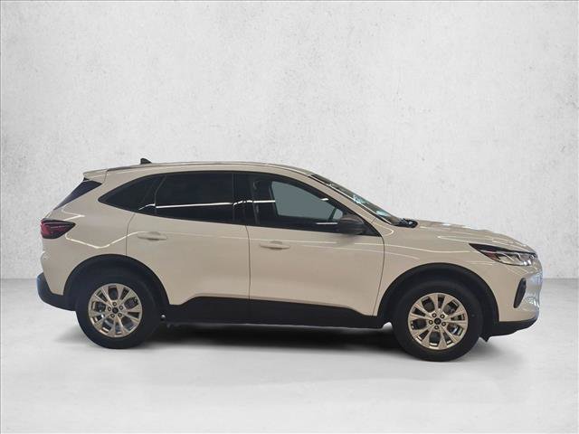 Used 2025 Ford Escape Active FWD image 4