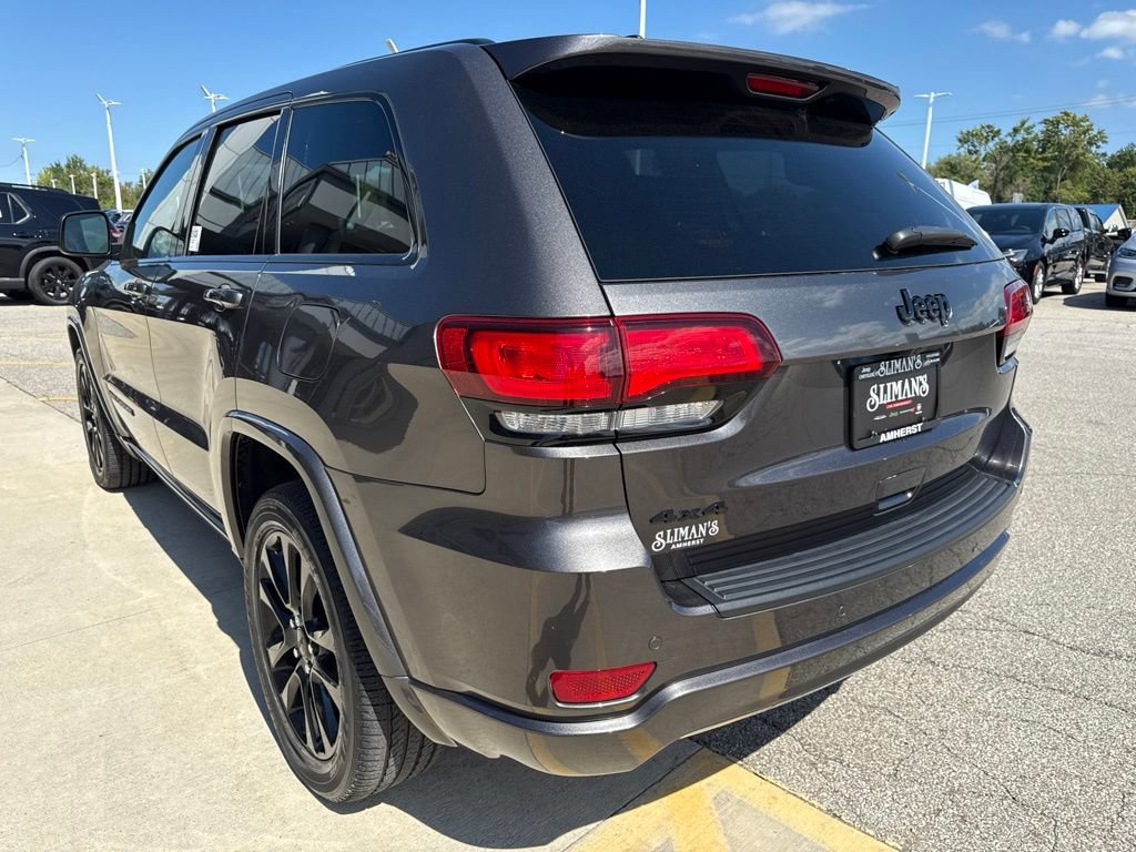 Used 2021 Jeep Grand Cherokee Laredo X AWD/4WD image 7