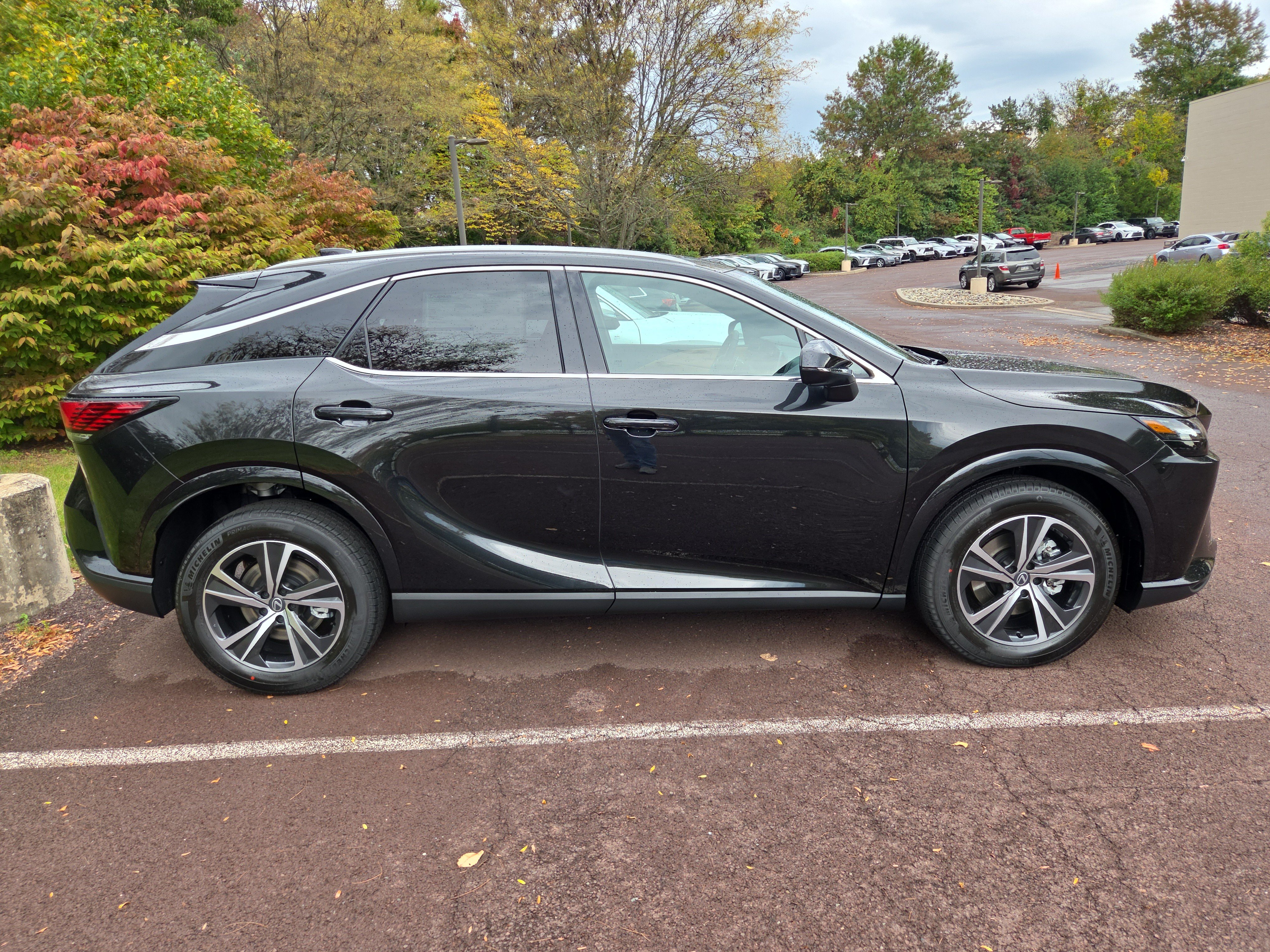 New 2026 Lexus RX 350 Premium AWD/4WD image 2