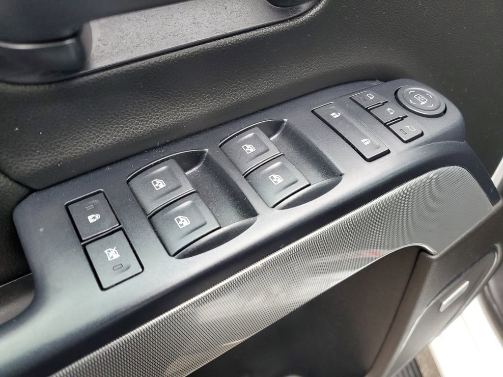 Used 2018 Chevrolet Silverado 1500 LTZ Z71 w/ LTZ Plus Package image 23