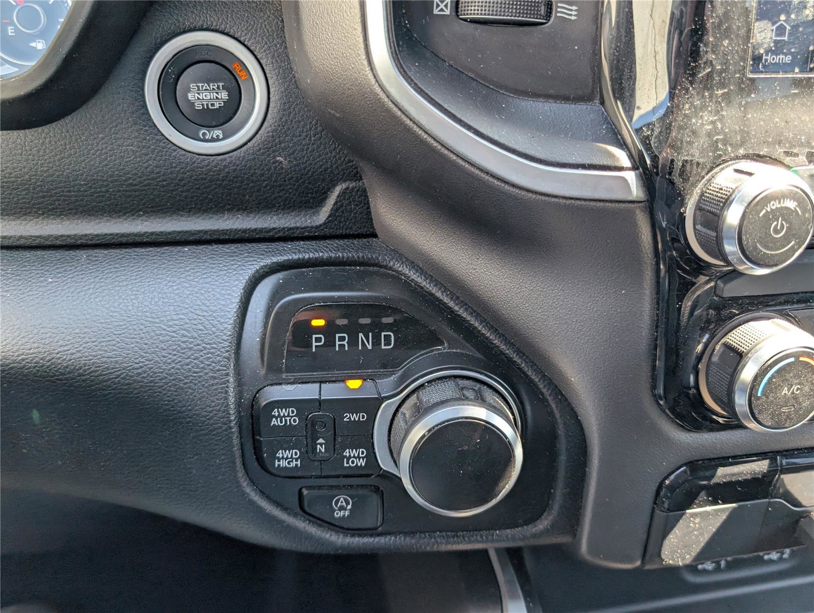 Used 2022 RAM 1500 Big Horn AWD/4WD image 25